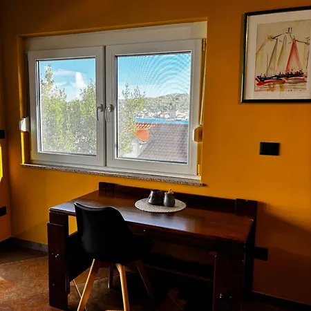 Barrichello Deluxe Apartman Tisno